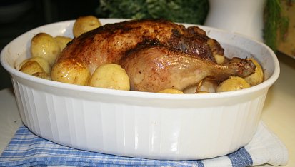 Kuřátko s nádivkou z bílé klobásy