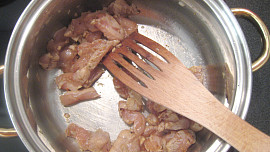 Kuřecí prsa s brokolicí a sýrem