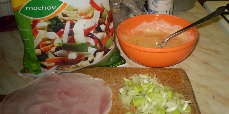 Omeleta obložená zeleninkou (ingredience...)