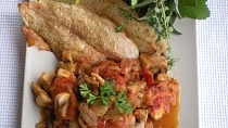 Pečený Pangasius s houbovým ragú / dietni