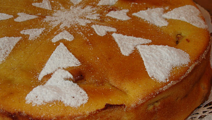 Pěnový jablečný koláč, Detail