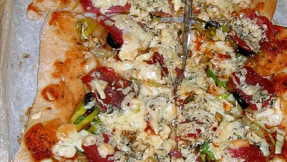 Pizza z domácí pekárny