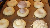 Posvícenské koláče z jemného těsta (těsto nejen na koláče) (Příprava na plechu)