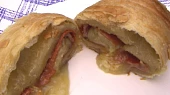 Štrúdl s tvarůžky