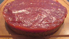 Švestkový dort s makovým piškotem