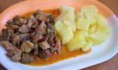 Vepřové maso na maďarský způsob
