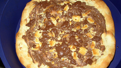 Cokoladova pizza, upečeno