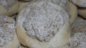 Koláčky Apetito (rychlé), obaleno v močkovém cukru s vanilkovým cukrem