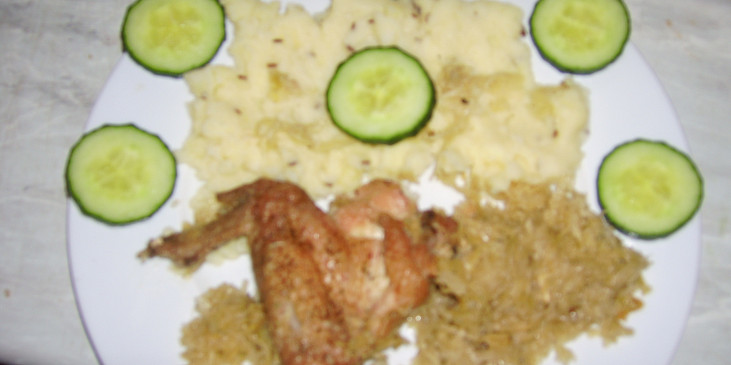 Kuře na zelí (recept od dědy) (trochu rozmazaná focené večer)