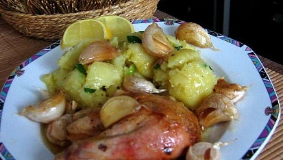 Kuře s česnekem a citronem podle Keithe  Floyda