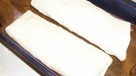 Pangas v listovém těstě s mangoldem