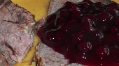 Pečená hovězí plec na sladko-kysané smetaně, Pečená hovězí plec na sladko-kysané smetaně 
