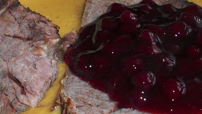 Pečená hovězí plec na sladko-kysané smetaně, Pečená hovězí plec na sladko-kysané smetaně 