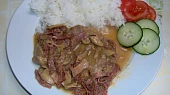 Pivní krkovice s hořčicí, hotovka