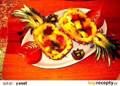 Plněný ananas