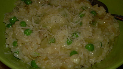 Risotto s hlívou ústřičnou, hráškem a crème frâiche
