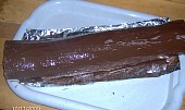 Roláda vánek (natřená čokoládovou polevou)
