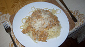 Špagety s drůbežím masem