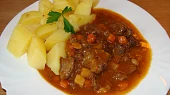Srnčí směs (ragú)  na zelenině