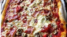 Těsto na pizzu