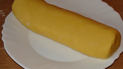 Tvarohový koláč s drobenkou, Těsto před chlazením