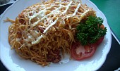 Zapečené špagety s lečem