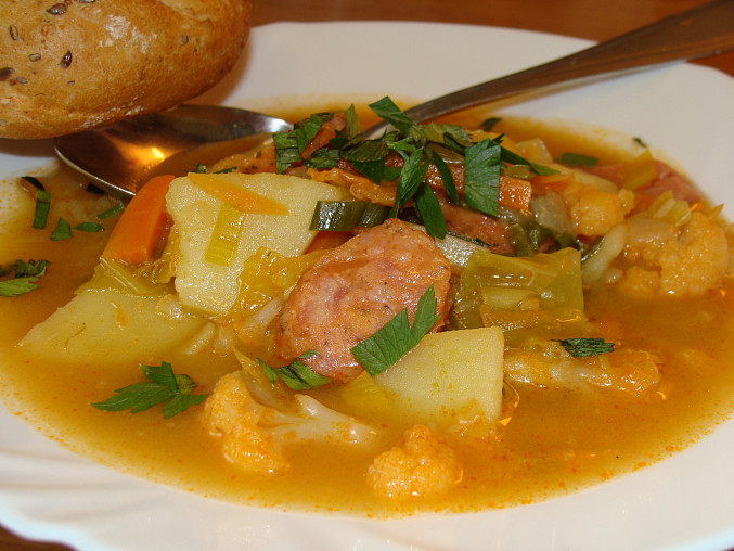 Zeleninová polévka  -  sytá, Dobrou chuť
