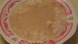 Jablečná polévka