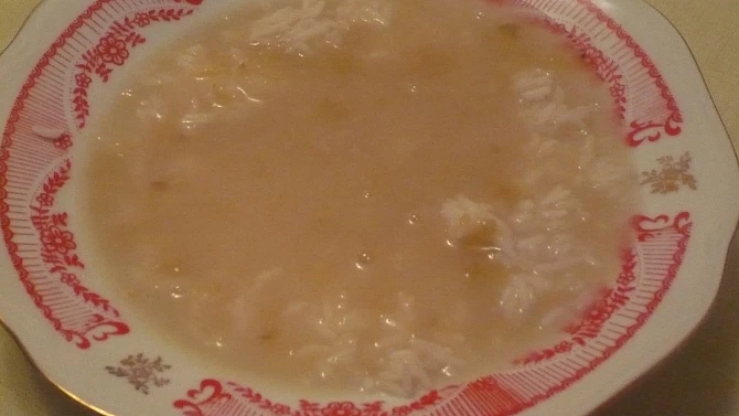Jablečná polévka