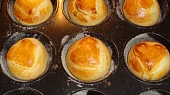 Kynuté muffiny, Právě upečené