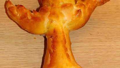 Kynutý čert a Mikuláš (pajtáše), Anděl