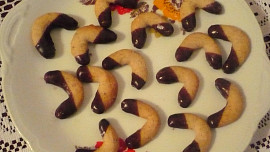 Ořechové rohlíčky I