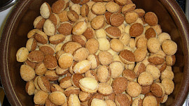 Ořechy mini - cukroví