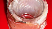 Pangasius zapečený s kukuřicí a mozzarellou, obaleno alpskou šunkou