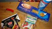 Pikantní pravá omáčka-arabiatta, suroviny