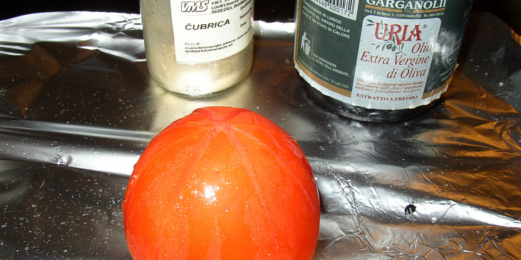 Rajčata z grilu - trouby (suroviny)