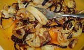 Salát z pečené cibule (Salát z pečené cibule)