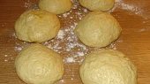 Sladké rohlíčky od babičky, Rozděleno na bochánky