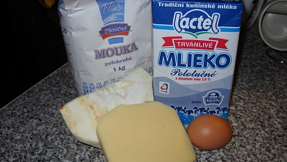 Smažený celer v sýrovém těstíčku