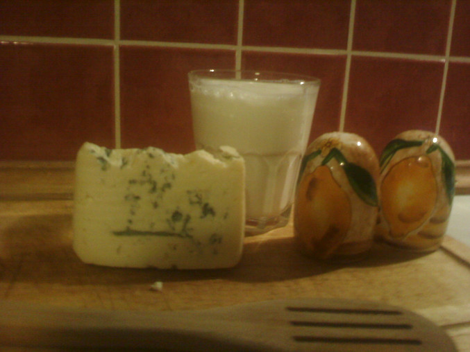 Sýrová omáčka-základní recept, jednoduché přesto výtečné