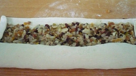 Vánoční hruškový závin