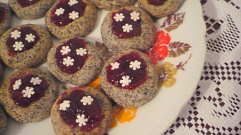 Vánoční makové koláčky