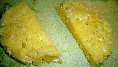 Bramborové placičky - rosti, .. přepůleno, pro lepší manipulaci