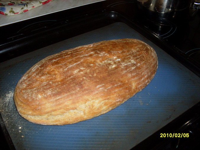Bramborový chleba III., a upečený