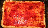 Buchta zvaná "KOKINA", Hotový piškot s marmeládou
