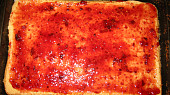 Buchta zvaná "KOKINA", Hotový piškot s marmeládou