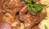 Kuře na červeném víně (Coq au Vin)