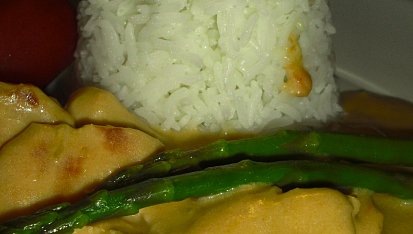 Kuřecí nugety v arašídové omáčce SATAY (Thajsko)