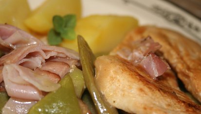 Kuřecí steak s dijonskými fazolkami