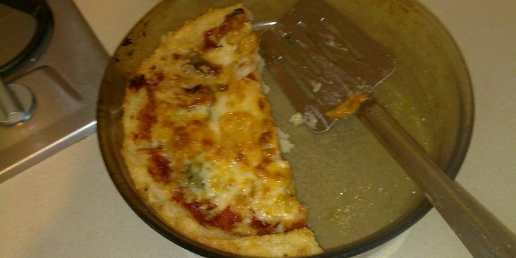 Kuskusova pizza (Upeceno)